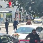 Avcılar'da güpegündüz silahlı saldırı! Motosikletle kaçtılar